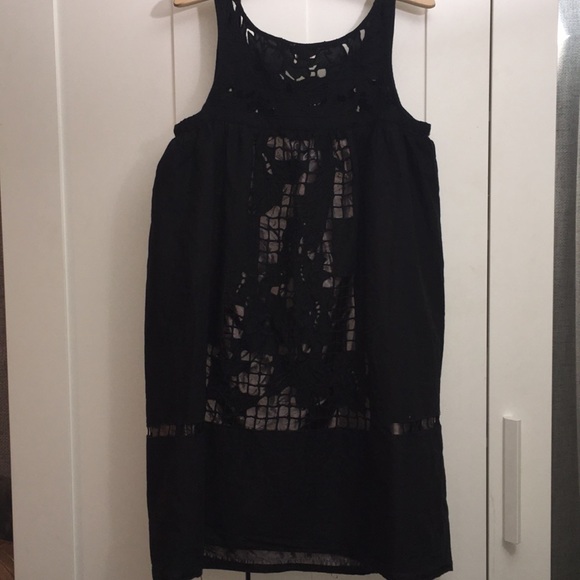 Women’s Lucca dress - Picture 7 of 8